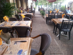 Restaurant avec terrasse dans le Périgord